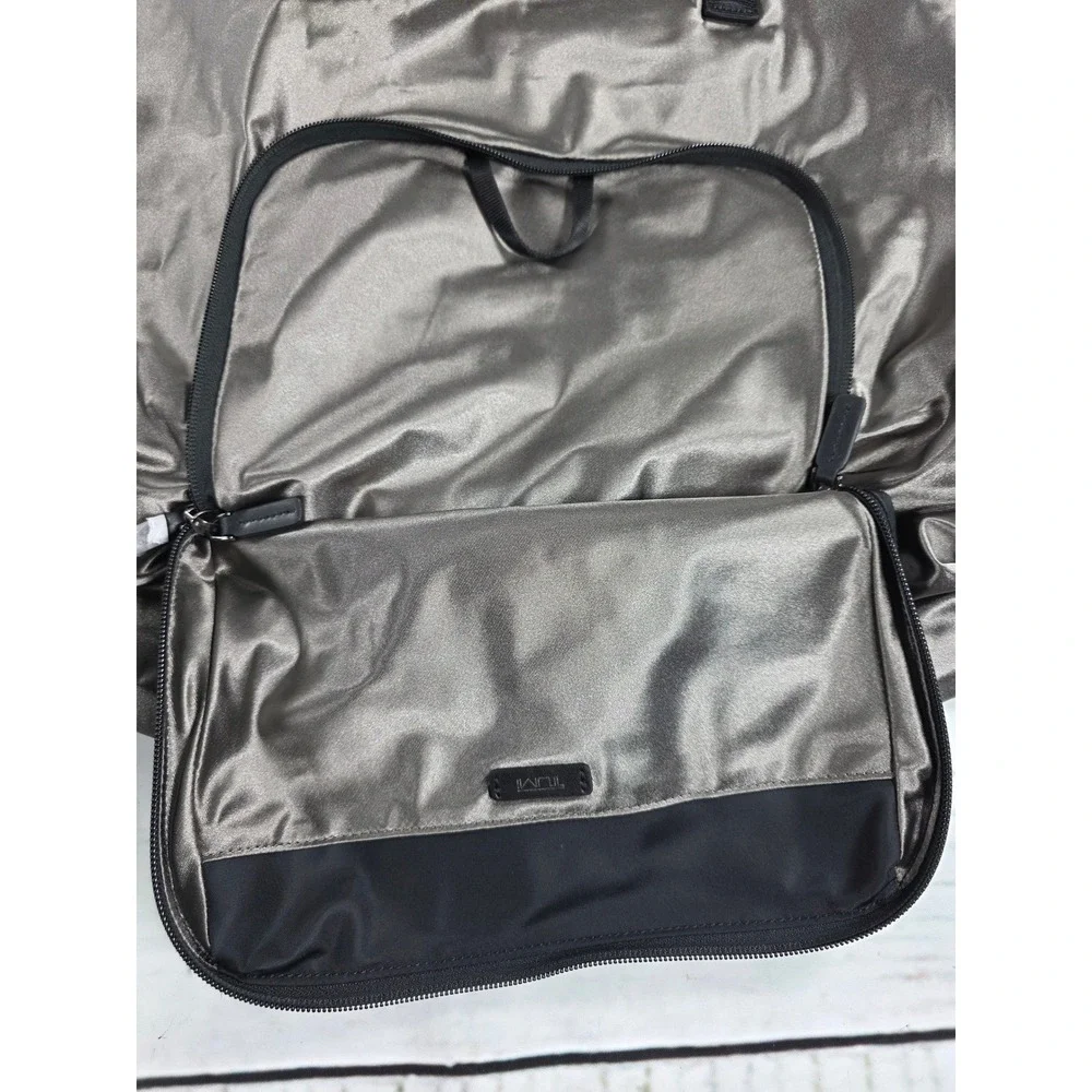 Tumi Just In Case Foldable Travel Tote Bag Metallic Pewter Black Nylon 0481849D